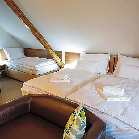 Na Sustne Hotel