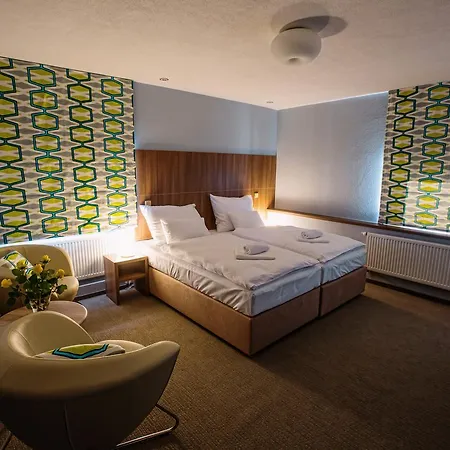 Hotel Na Sustne 3*