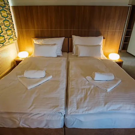 Na Sustne Hotel Krupá
