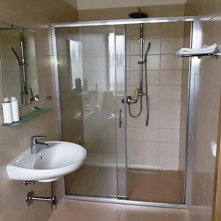 Na Sustne Hotel Krupa